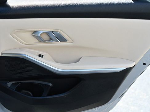 Used 2019 BMW 330i Sedan image 15