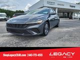 Used 2024 Hyundai Elantra SEL image 2
