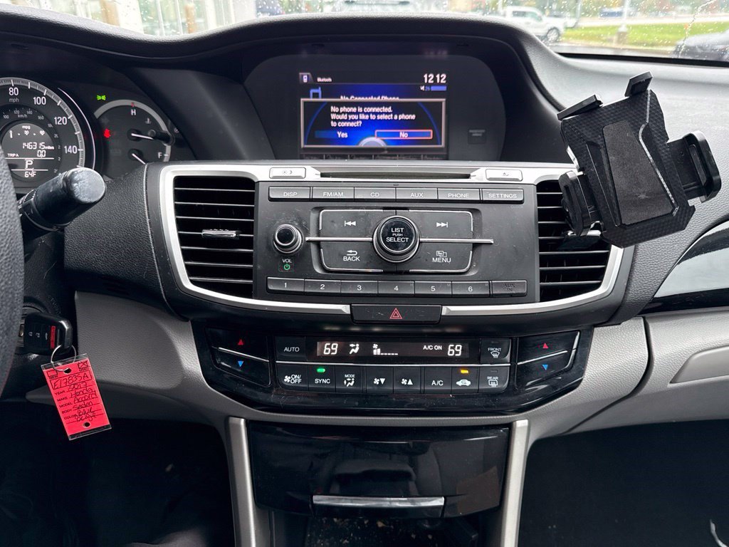 Used 2017 Honda Accord LX image 12