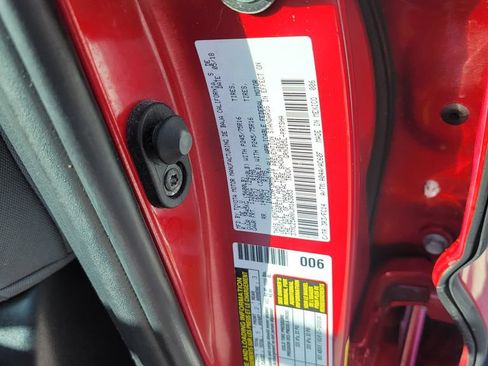 Used 2018 Toyota Tacoma SR5 AWD/4WD image 21