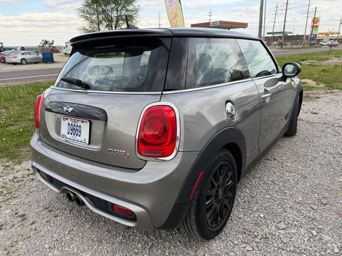 Used 2017 MINI Cooper S FWD image 5