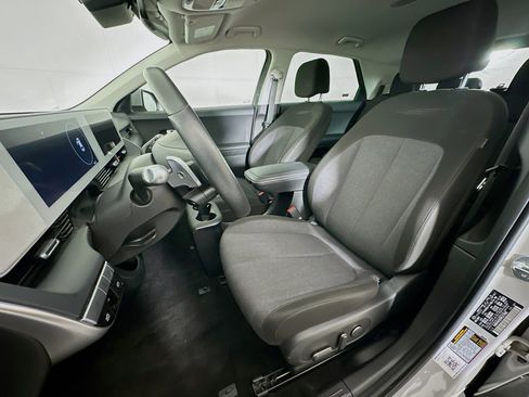 Used 2024 Hyundai Ioniq 5 SEL RWD image 13