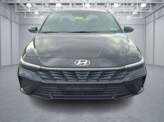 Certified 2025 Hyundai Elantra Sport FWD video 2