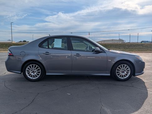 Used 2010 Saab 9-3 2.0T image 5