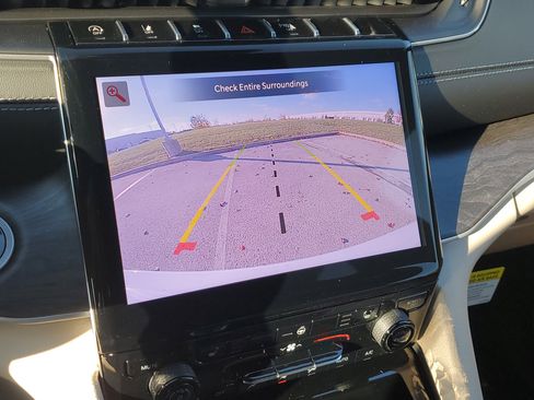 New 2025 Jeep Grand Cherokee Limited image 26