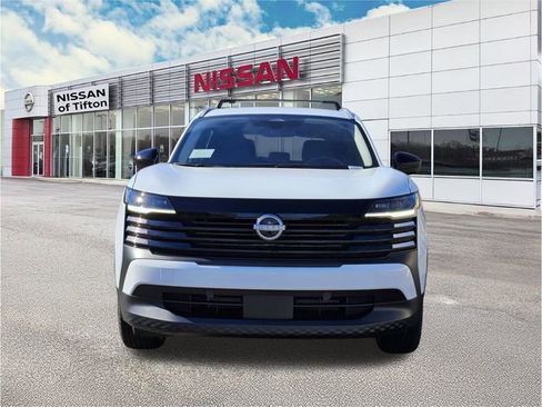 New 2026 Nissan Kicks SV w/ Cold Weather Package image 2