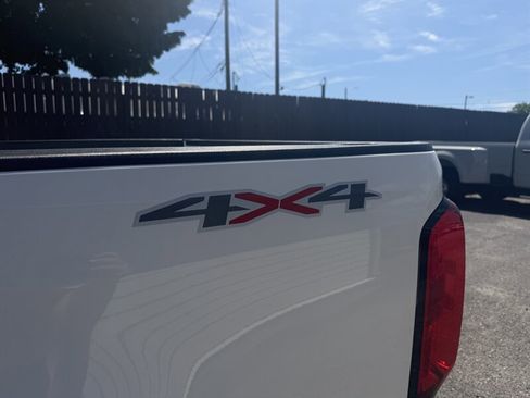 Used 2022 Chevrolet Colorado W/T w/ Custom Special Edition AWD/4WD image 17