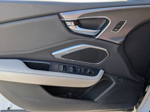 New 2026 Acura RDX SH-AWD image 15