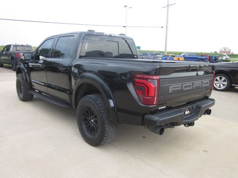 Used 2024 Ford F150 Raptor AWD/4WD image 4