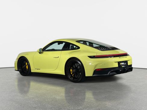 Used 2025 Porsche 911 Carrera 4 GTS AWD/4WD image 12
