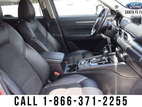 Used 2017 MAZDA CX-5 Touring w/ Preferred Equipment Package FWD image 27