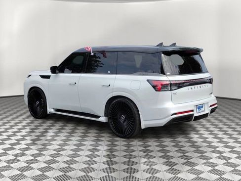 Used 2026 INFINITI QX80 Autograph w/ Premium Cargo Package AWD/4WD image 4