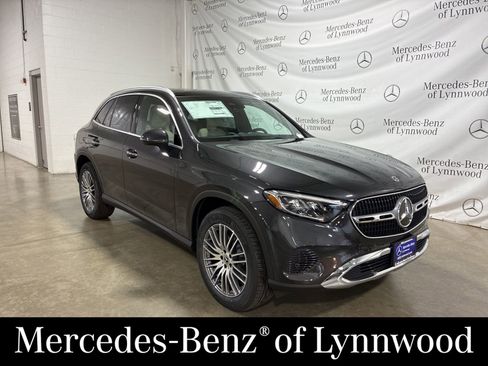New 2026 Mercedes-Benz GLC 300 4MATIC image 1