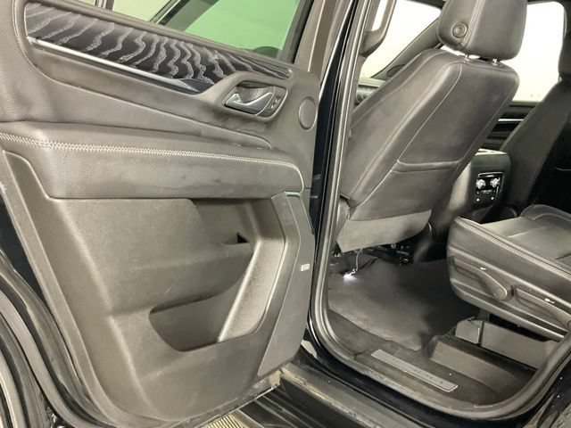 Used 2023 GMC Yukon Denali AWD/4WD image 14