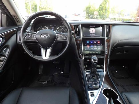 Used 2018 INFINITI Q50 Luxe w/ Cargo Package (L95) image 13