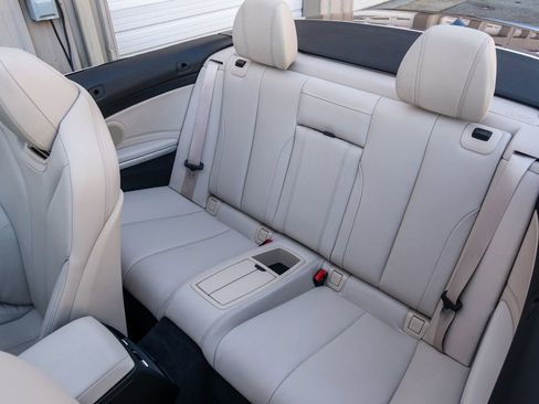 Used 2017 BMW 430i xDrive Convertible image 30