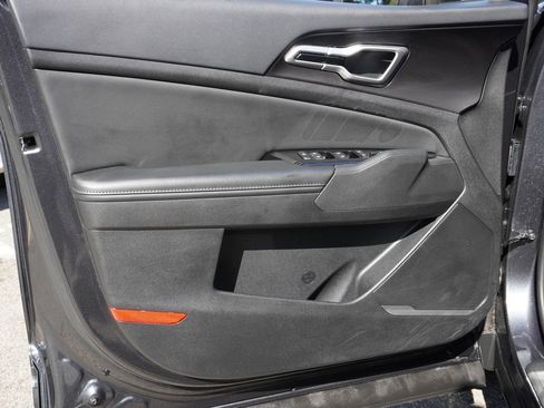 Used 2023 Kia Sportage EX image 21