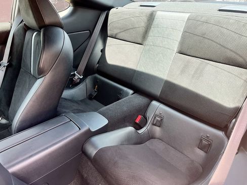 Used 2023 Toyota GR86 Premium w/ ALL Weather Mat Package (TMS) RWD image 23