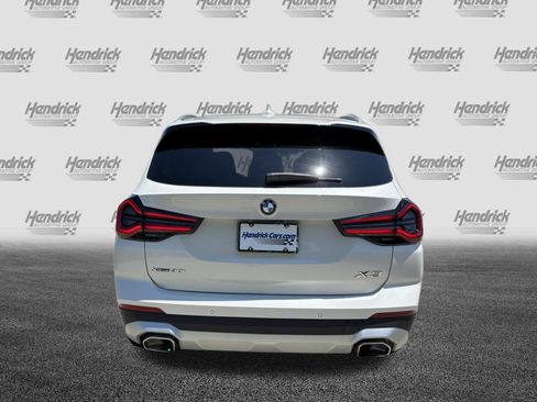 Used 2024 BMW X3 sDrive30i w/ Premium Package RWD image 9