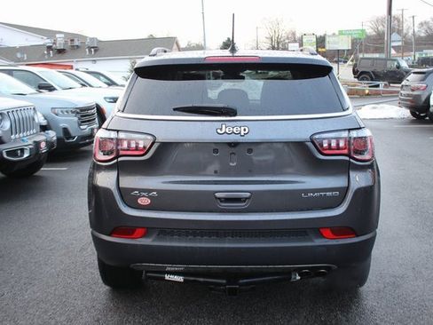 Used 2022 Jeep Compass Limited w/ Sun and Sound Group image 27