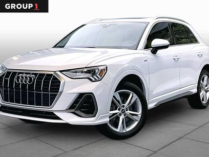 Used 2024 Audi Q3 2.0T Premium w/ Convenience Package
