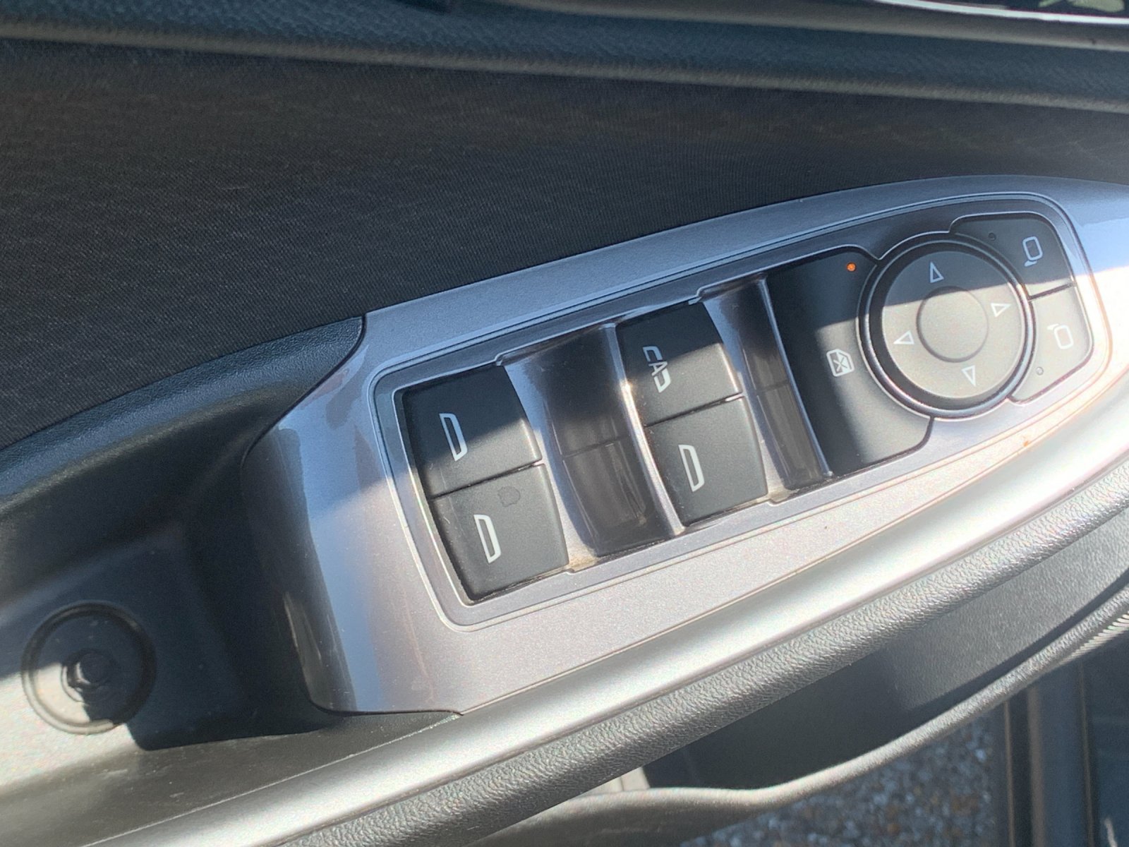 Used 2024 Chevrolet Malibu LT FWD image 14