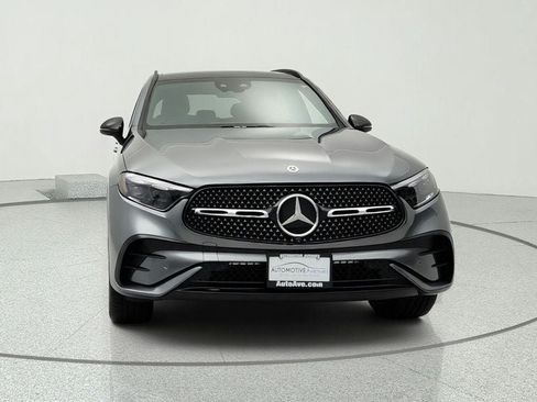 Used 2023 Mercedes-Benz GLC 300 4MATIC w/ Pinnacle Trim Package image 2