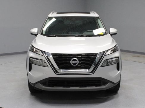 Certified 2023 Nissan Rogue SV w/ SV Premium B Package AWD/4WD image 5