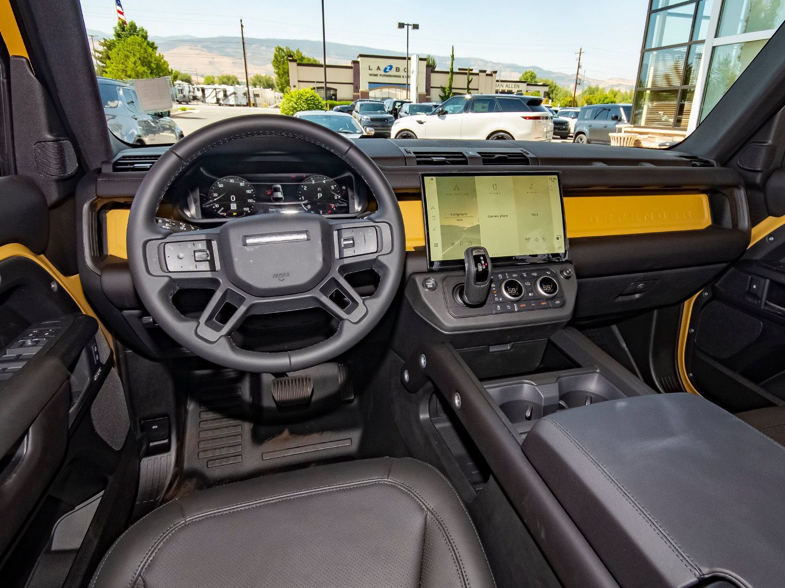 New 2026 Land Rover Defender 110 AWD/4WD image 38