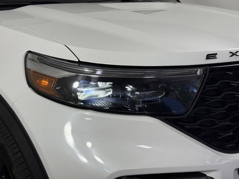 Certified 2022 Ford Explorer ST w/ Equipment Group 401A image 7