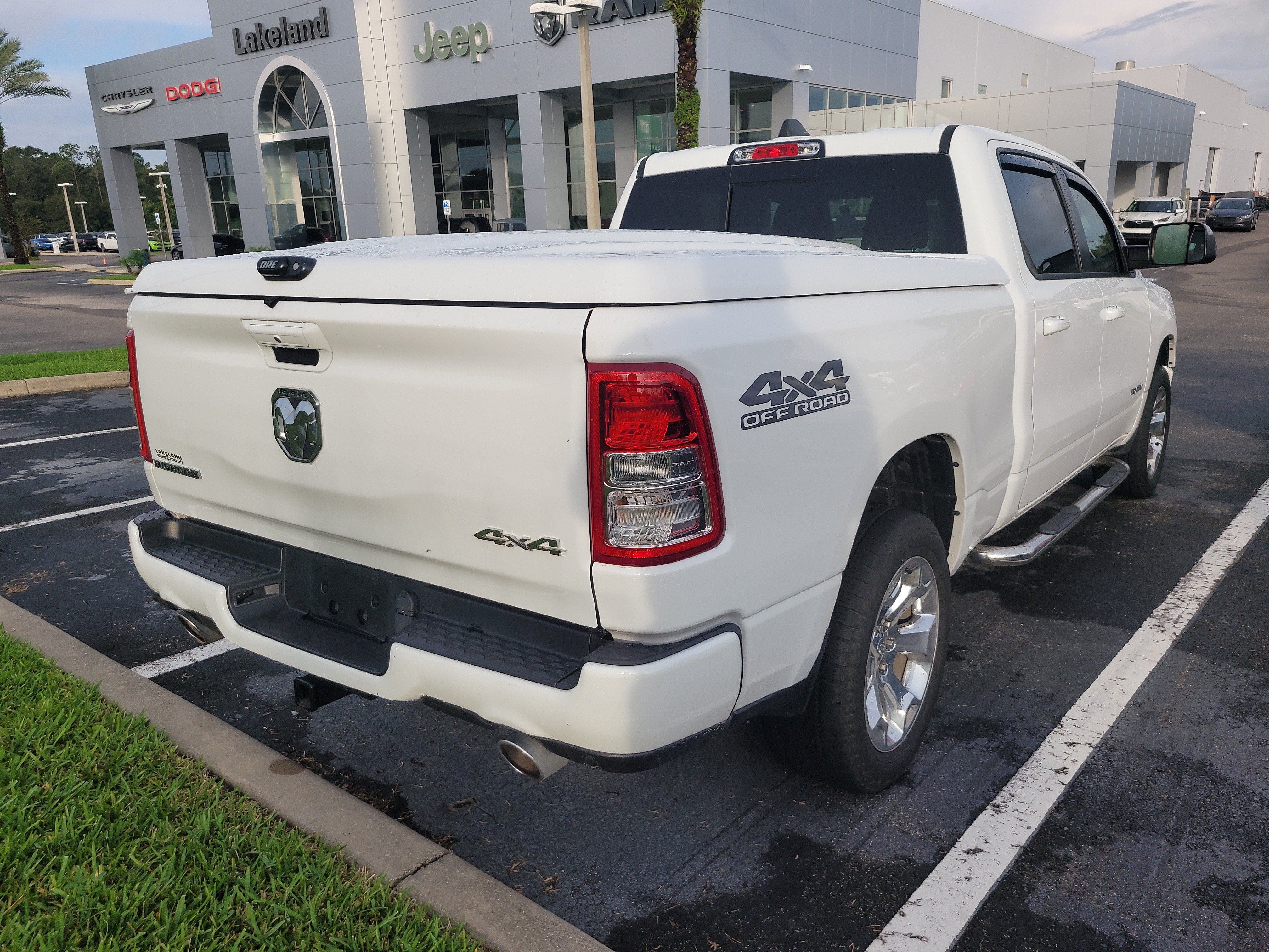 Used 2024 RAM 1500 Big Horn AWD/4WD image 4