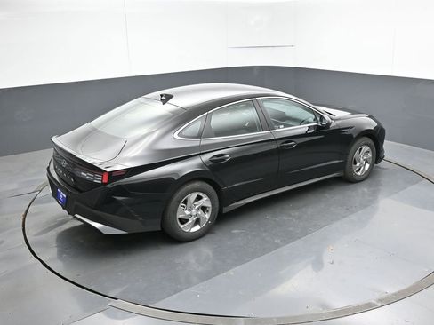 New 2026 Hyundai Sonata SE FWD image 21