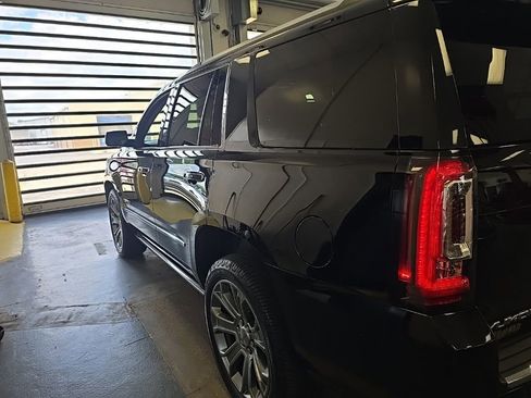 Used 2016 GMC Yukon Denali w/ Open Road Package AWD/4WD image 6