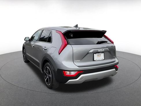 Used 2026 Kia Niro LX FWD image 11