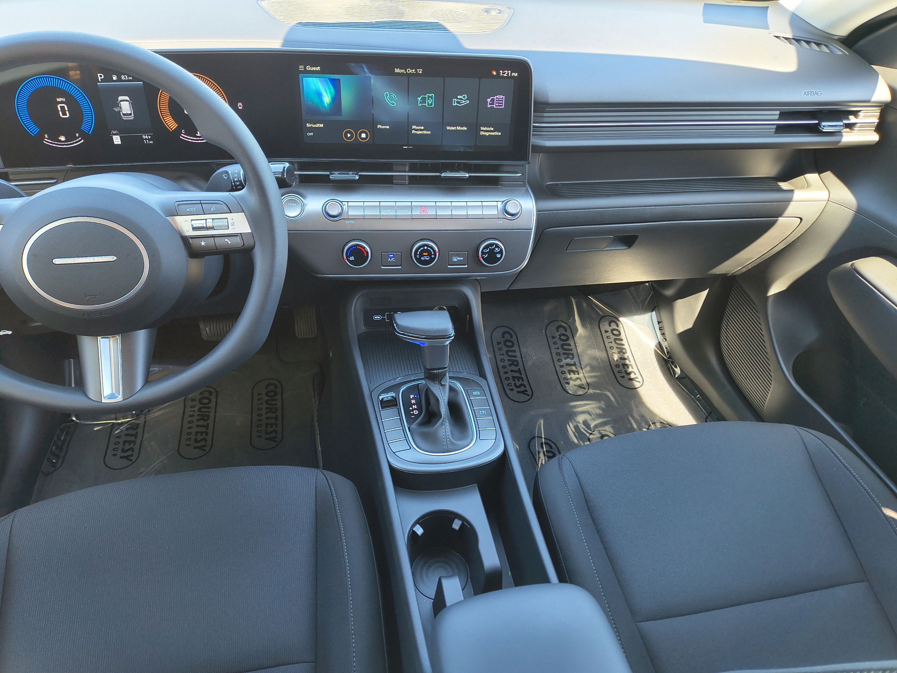 New 2027 Hyundai Kona SE FWD image 13