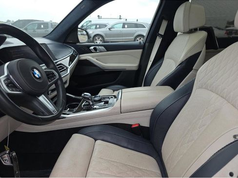 Used 2020 BMW X7 M50i w/ Executive Package AWD/4WD image 7