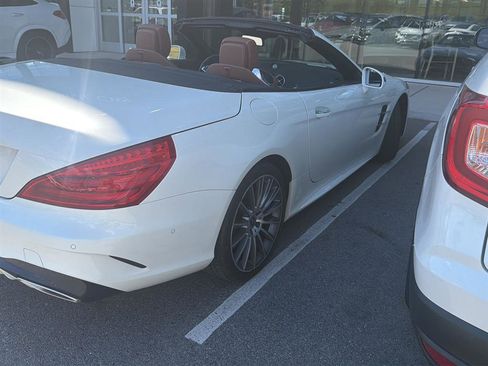 Used 2020 Mercedes-Benz SL 450 image 9