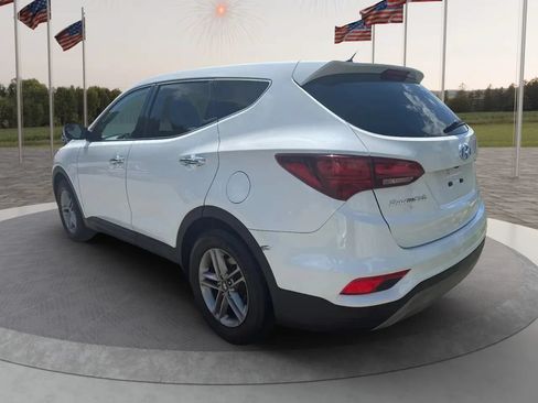 Used 2018 Hyundai Santa Fe Sport FWD image 3