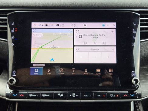 Used 2023 Jeep Wagoneer L Series II image 15