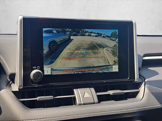 Used 2025 Toyota RAV4 XLE w/ Convenience Package FWD image 14