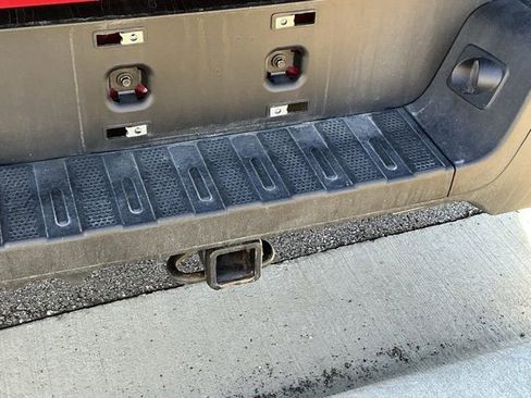 Used 2025 Honda Ridgeline Sport image 9