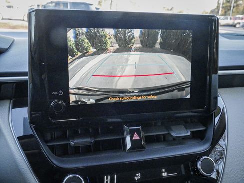 Used 2023 Toyota Corolla LE image 24