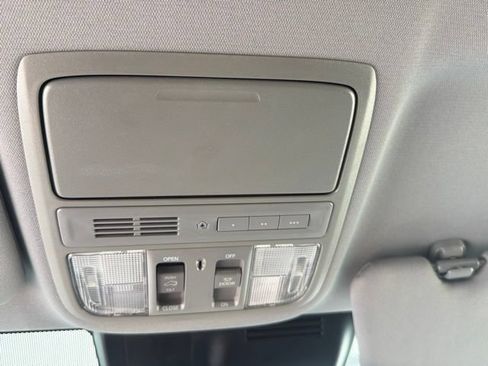 Certified 2020 Honda CR-V EX-L image 37