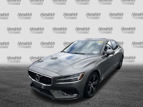 Used 2019 Volvo S60 T6 Inscription image 5