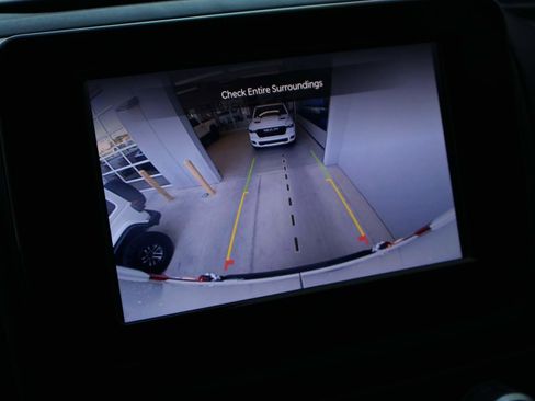 Used 2025 RAM ProMaster 2500 w/ Convenience Group image 16