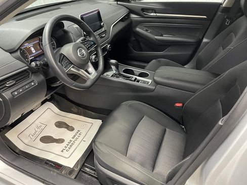 Used 2019 Nissan Altima 2.5 SV image 18