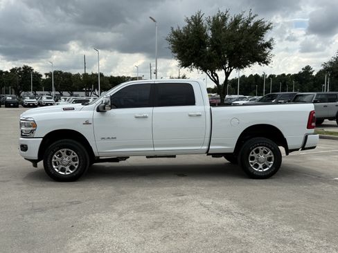 Used 2024 RAM 2500 Laramie w/ Safety Group AWD/4WD image 8