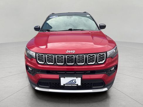 Used 2025 Jeep Compass Limited AWD/4WD image 36