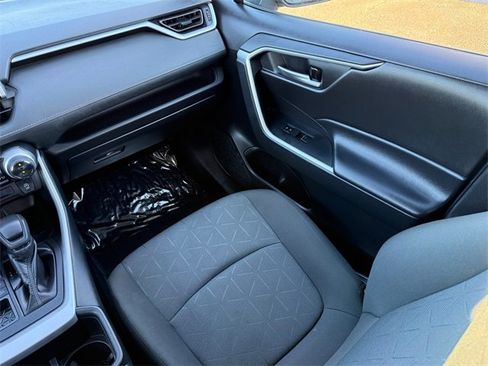 Used 2023 Toyota RAV4 XLE image 26