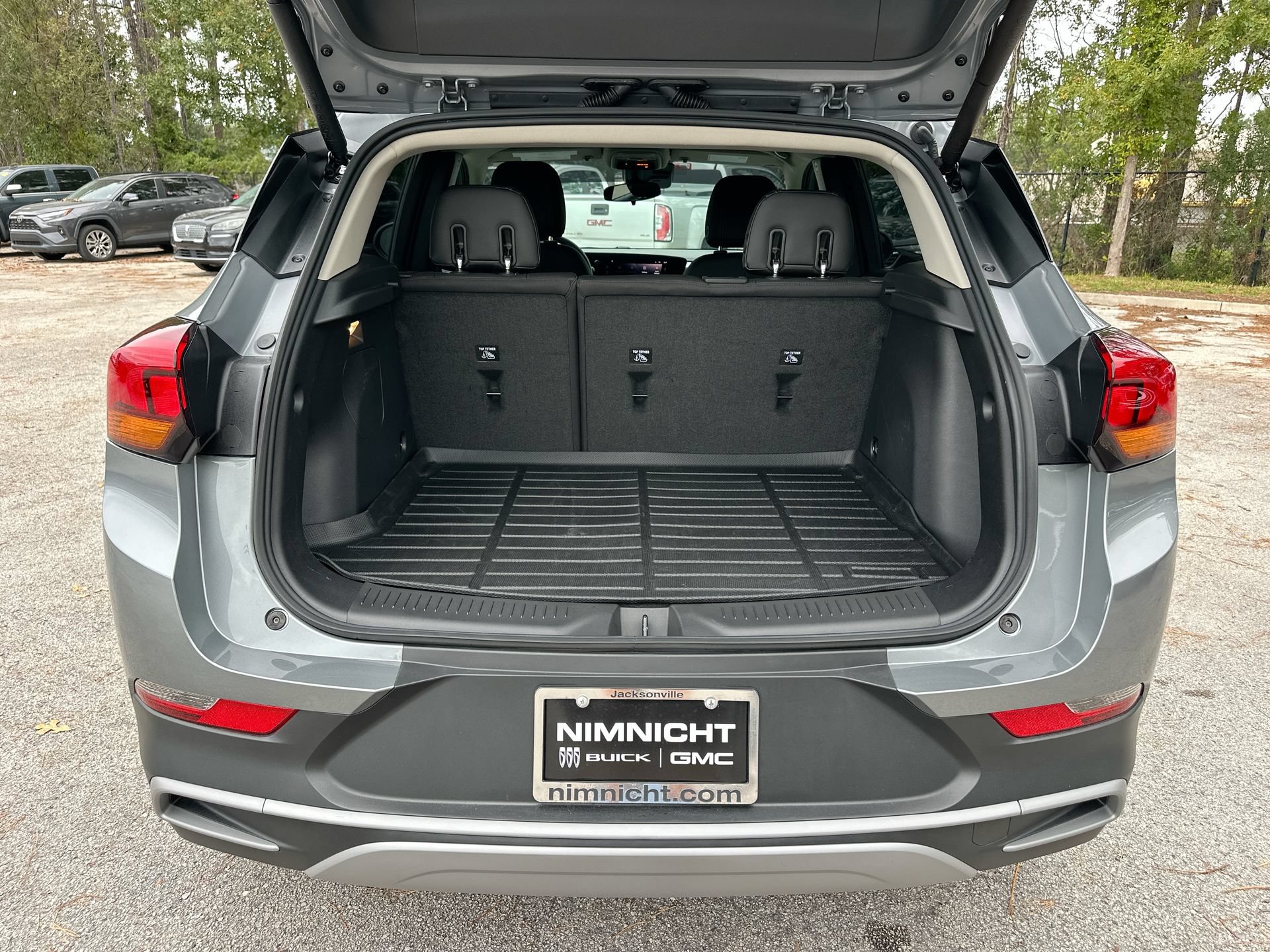 Used 2025 Buick Encore GX Preferred FWD image 25